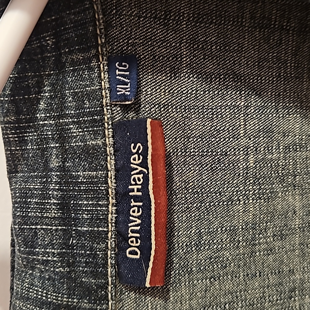 Denim jacket - Picture 2 of 3